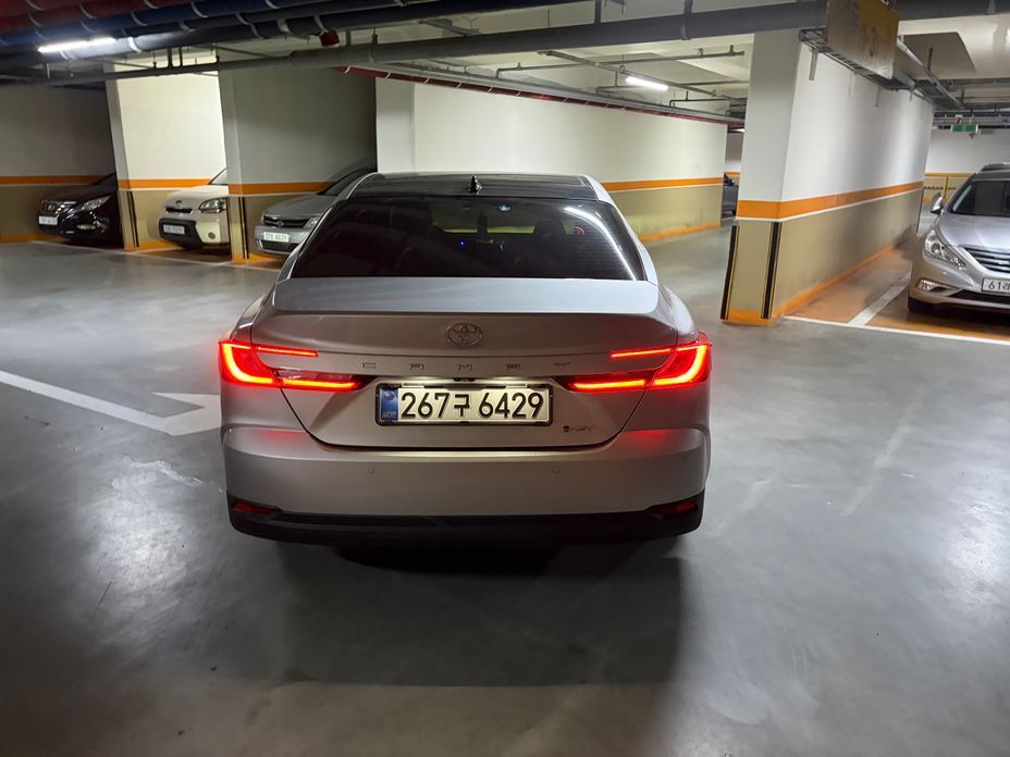 Toyota Camry 2025