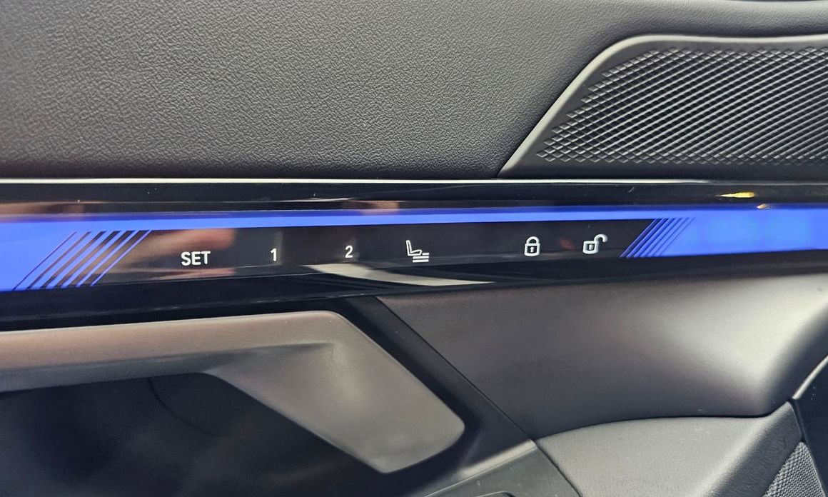 BMW 5-Series 2025