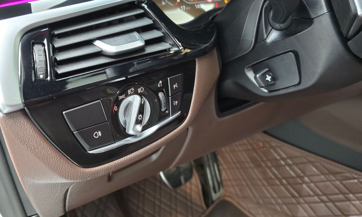 BMW 5-Series 2022