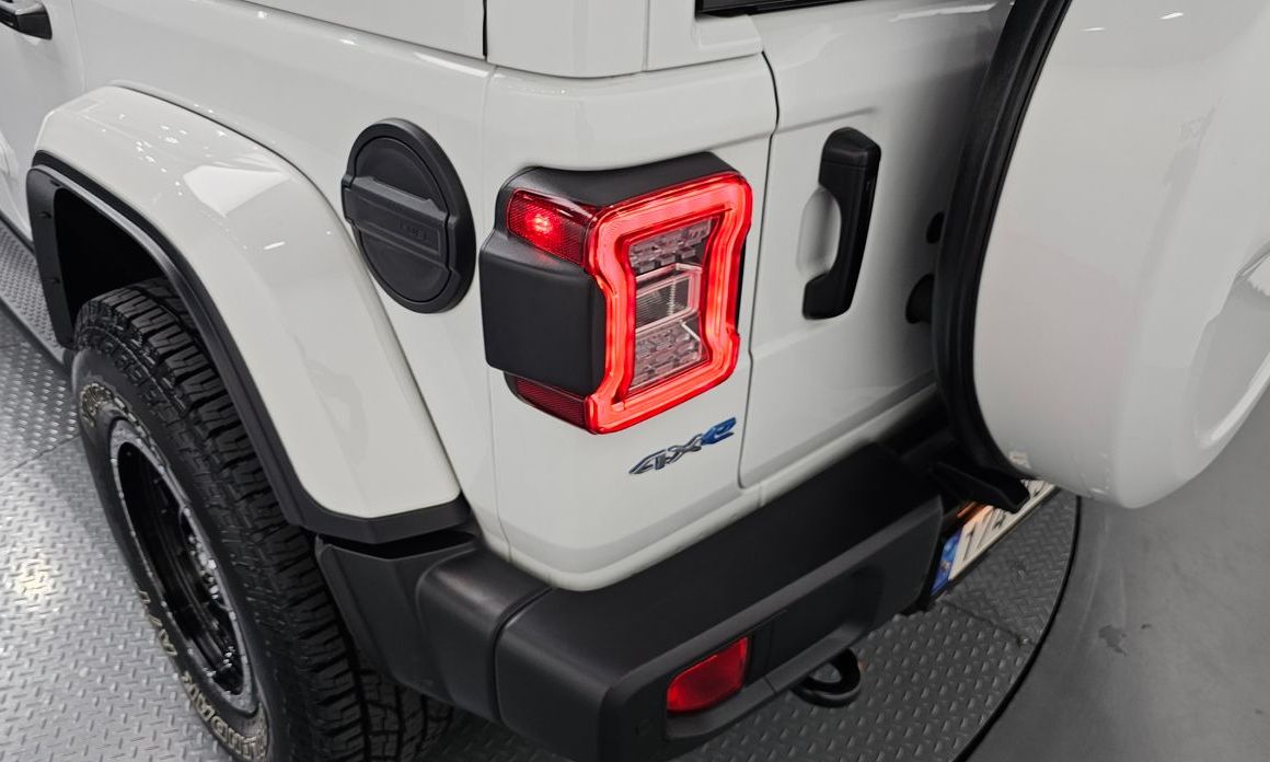 Jeep Wrangler 2021