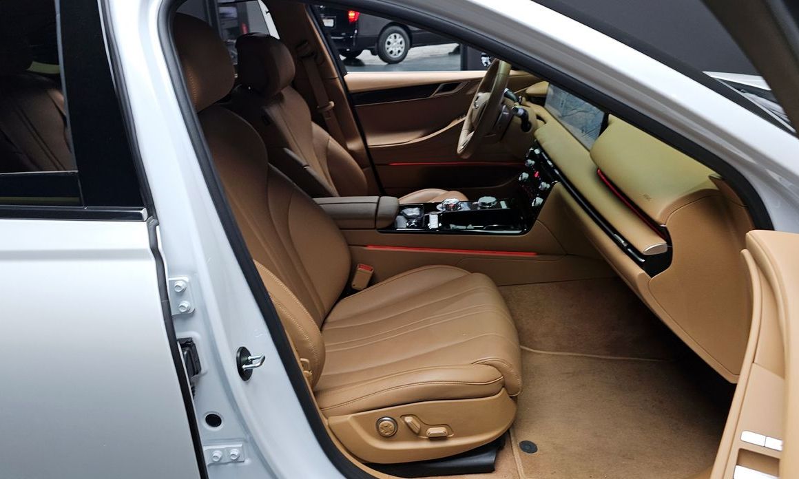 Genesis G80 2025