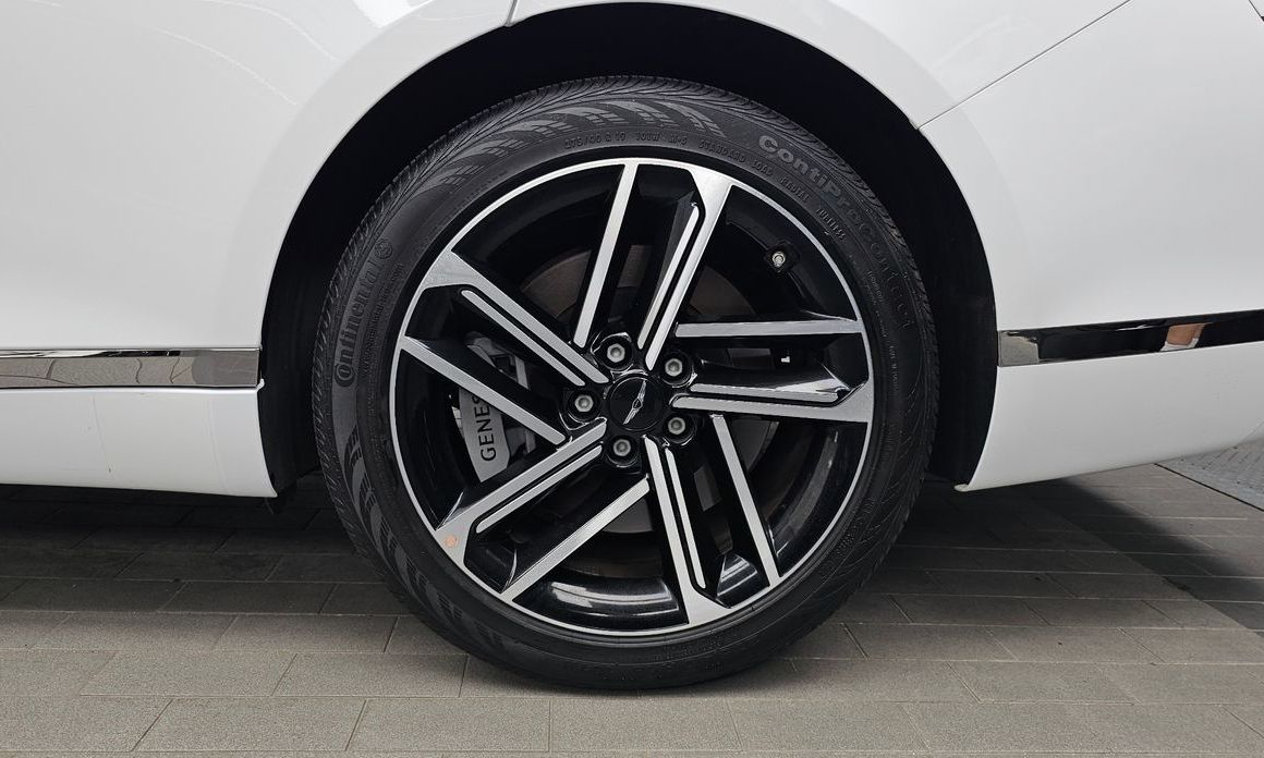 Genesis G80 2025