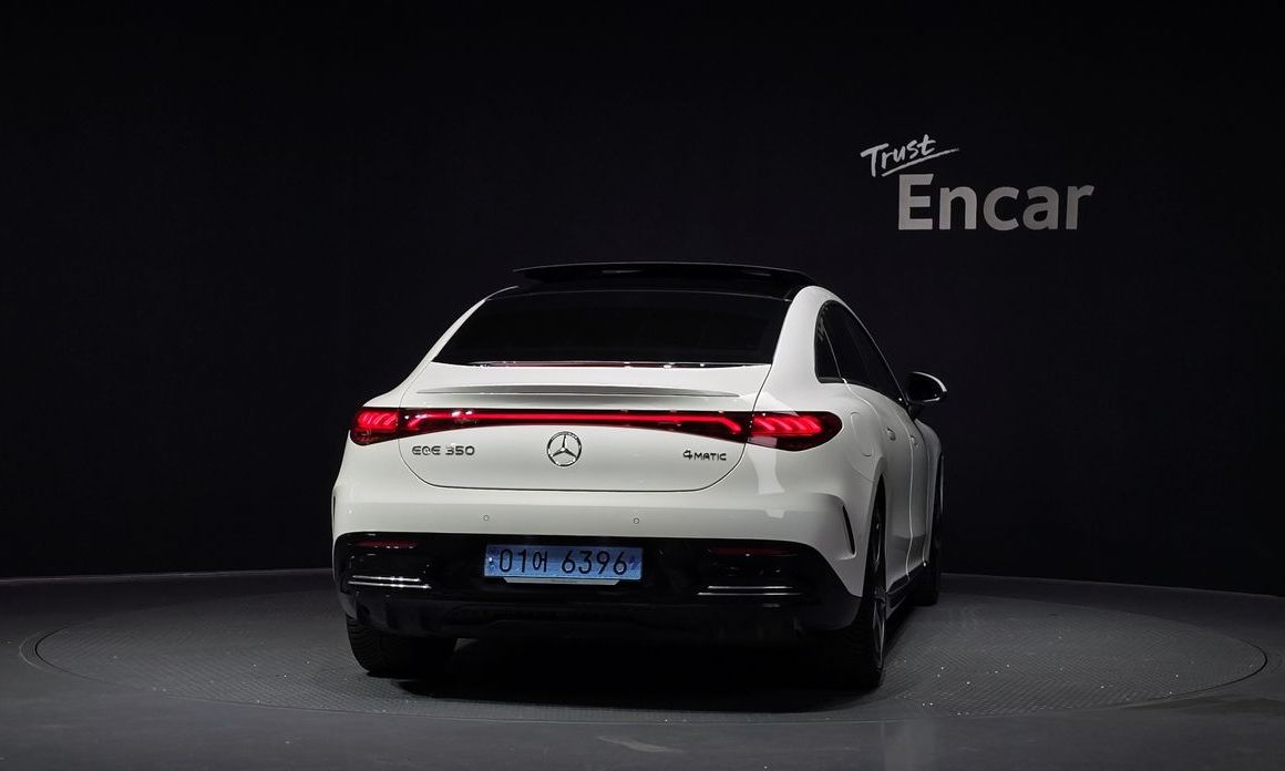 Mercedes-Benz EQE 2023