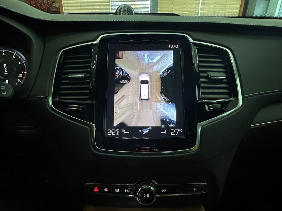 Volvo XC90 2022