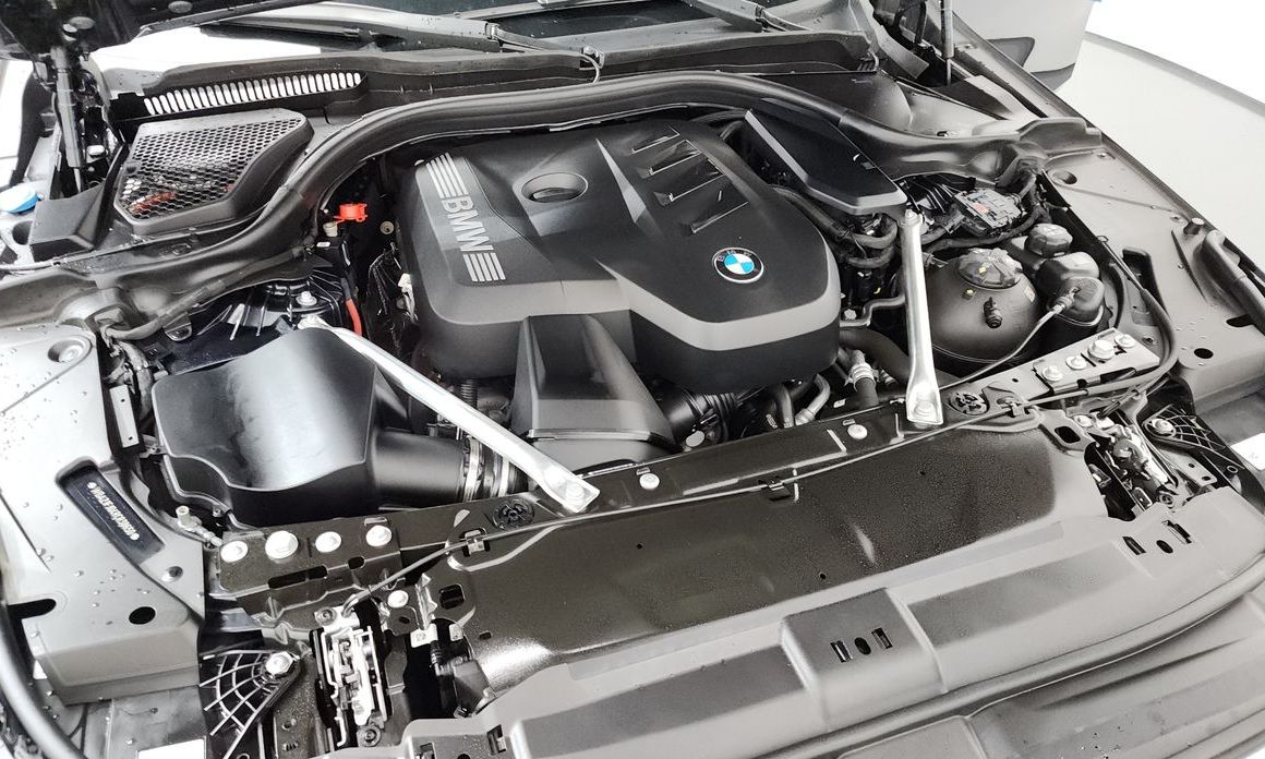 BMW 5-Series 2024