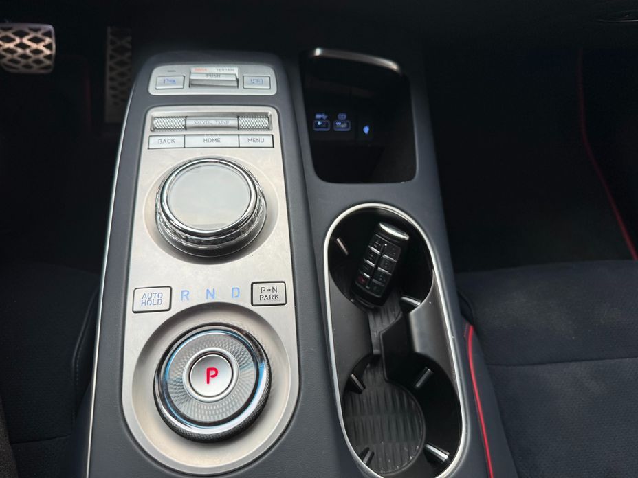 Genesis GV70 2022