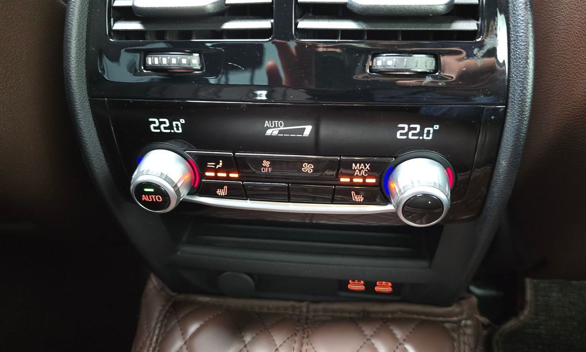 BMW 5-Series 2022