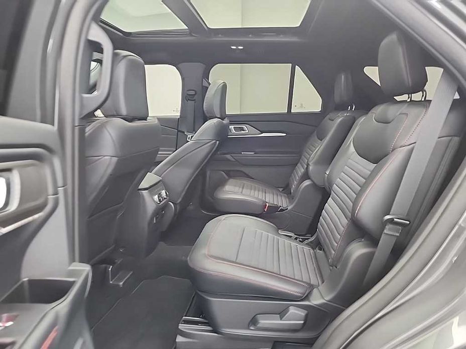 Ford Explorer 2025