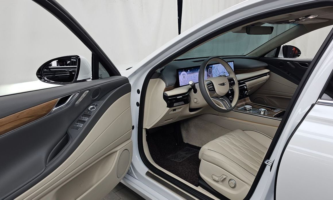 Genesis G80 2025
