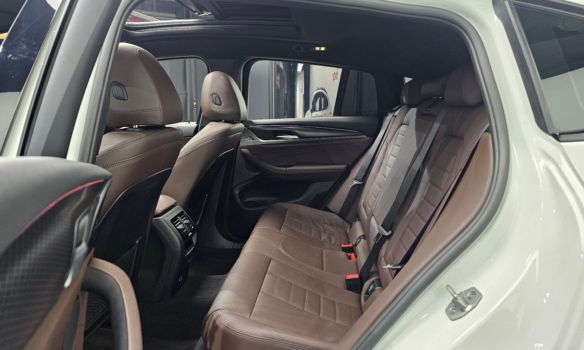 BMW X4 2023