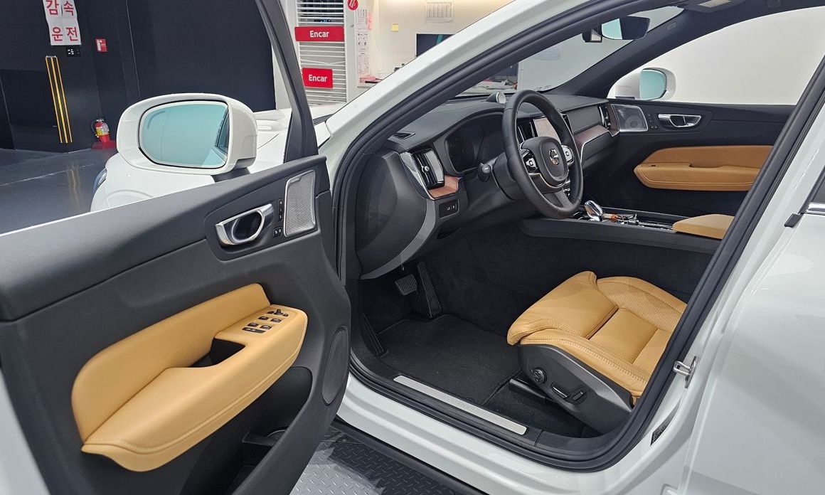 Volvo XC60 2024
