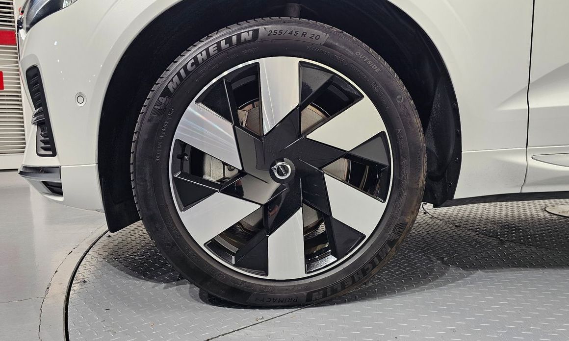 Volvo XC60 2024