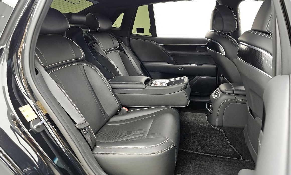 Genesis G90 2023