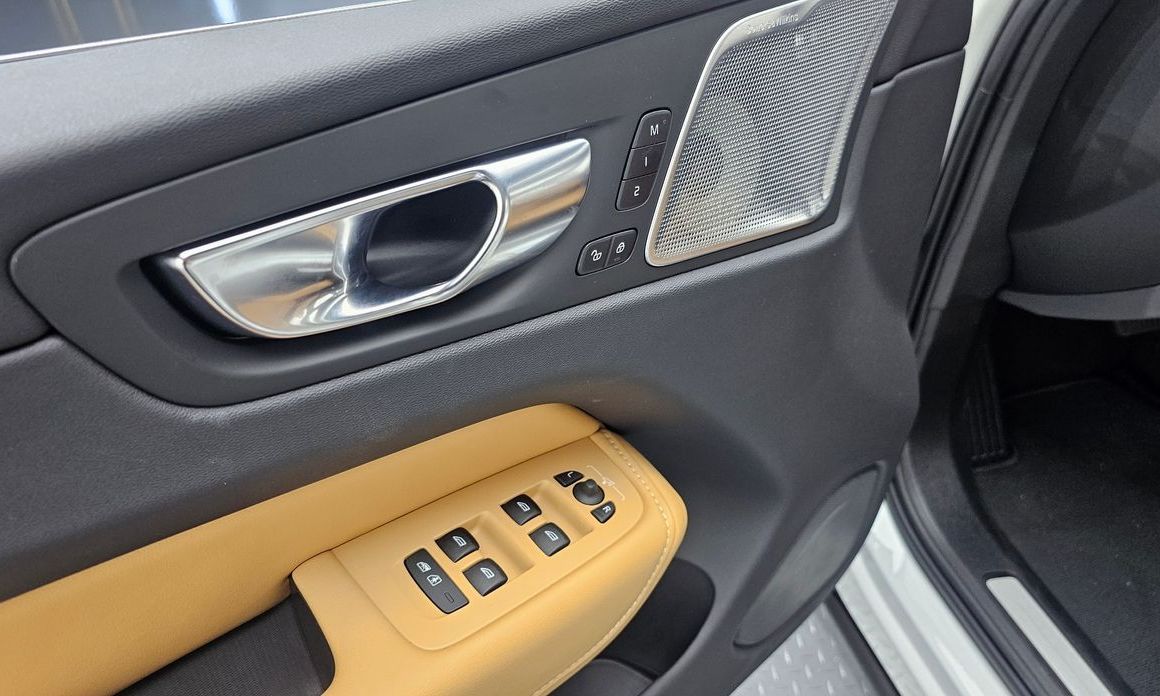 Volvo XC60 2024