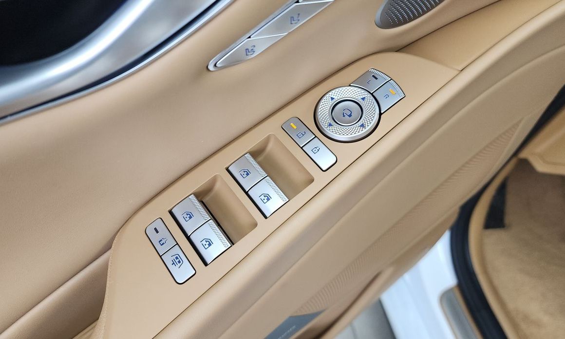 Genesis G80 2025