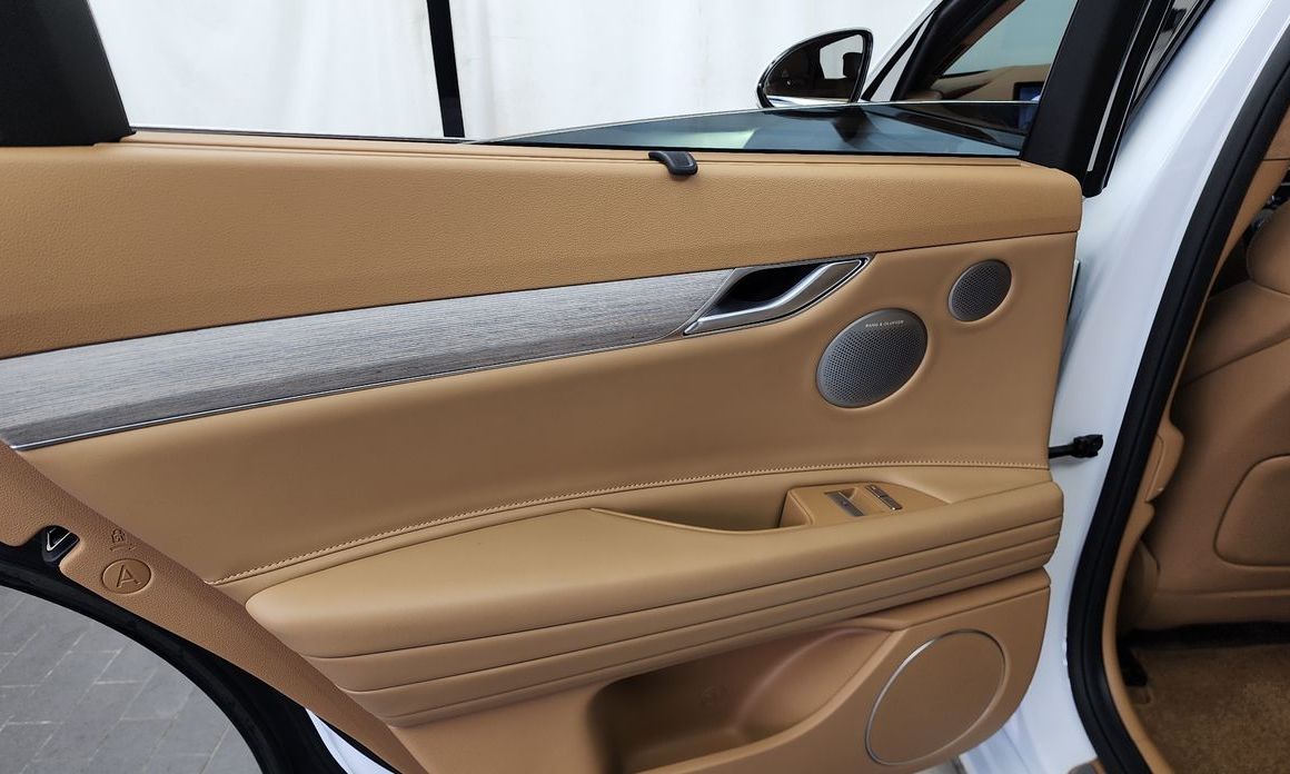 Genesis G80 2025