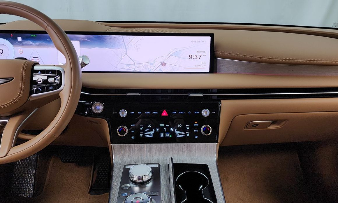 Genesis G80 2025