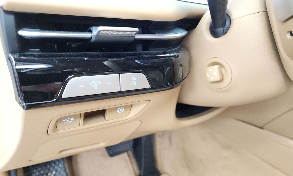Genesis G80 2025