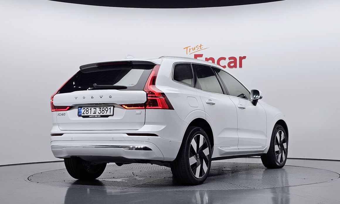 Volvo XC60 2024
