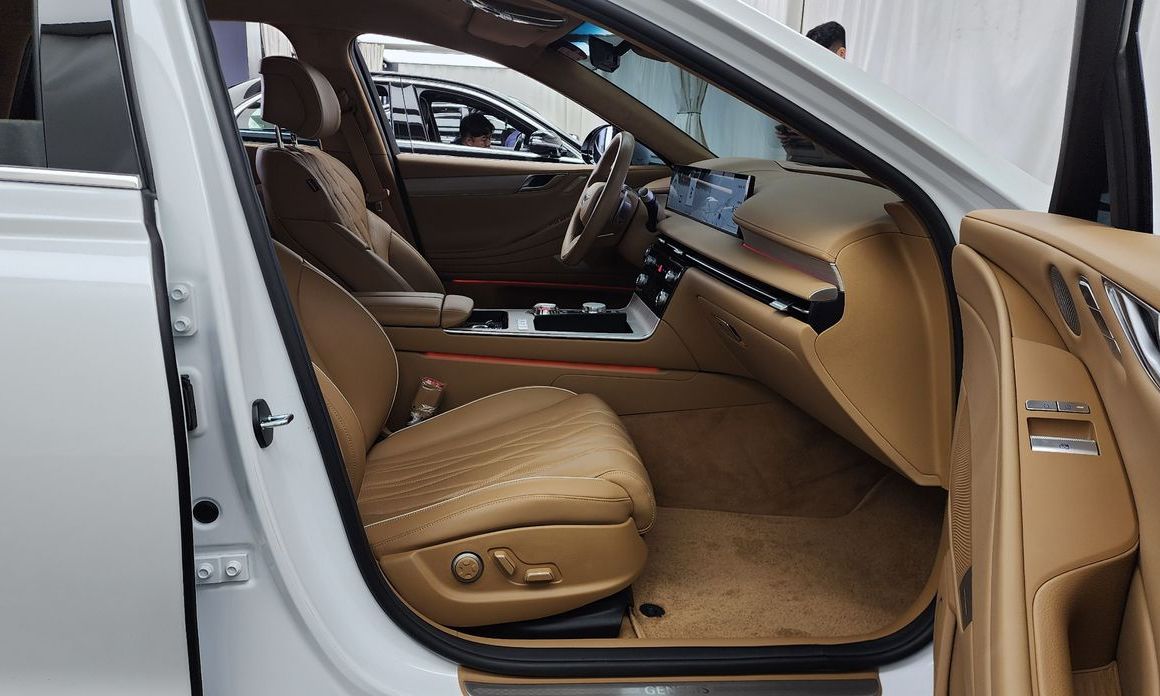 Genesis G80 2025