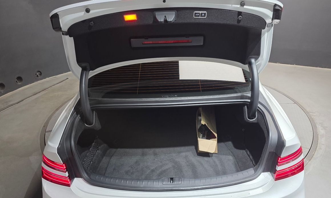 Genesis G80 2025