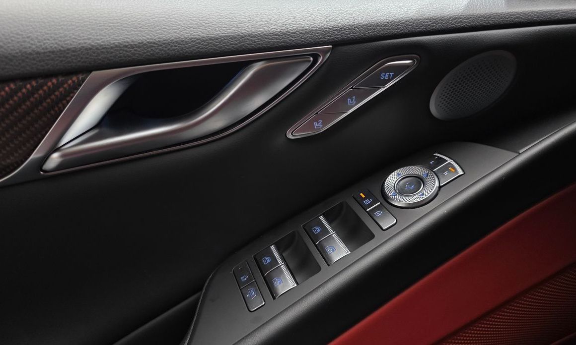 Genesis G80 2025