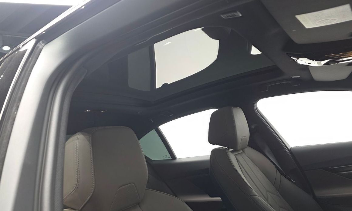 BMW 5-Series 2025