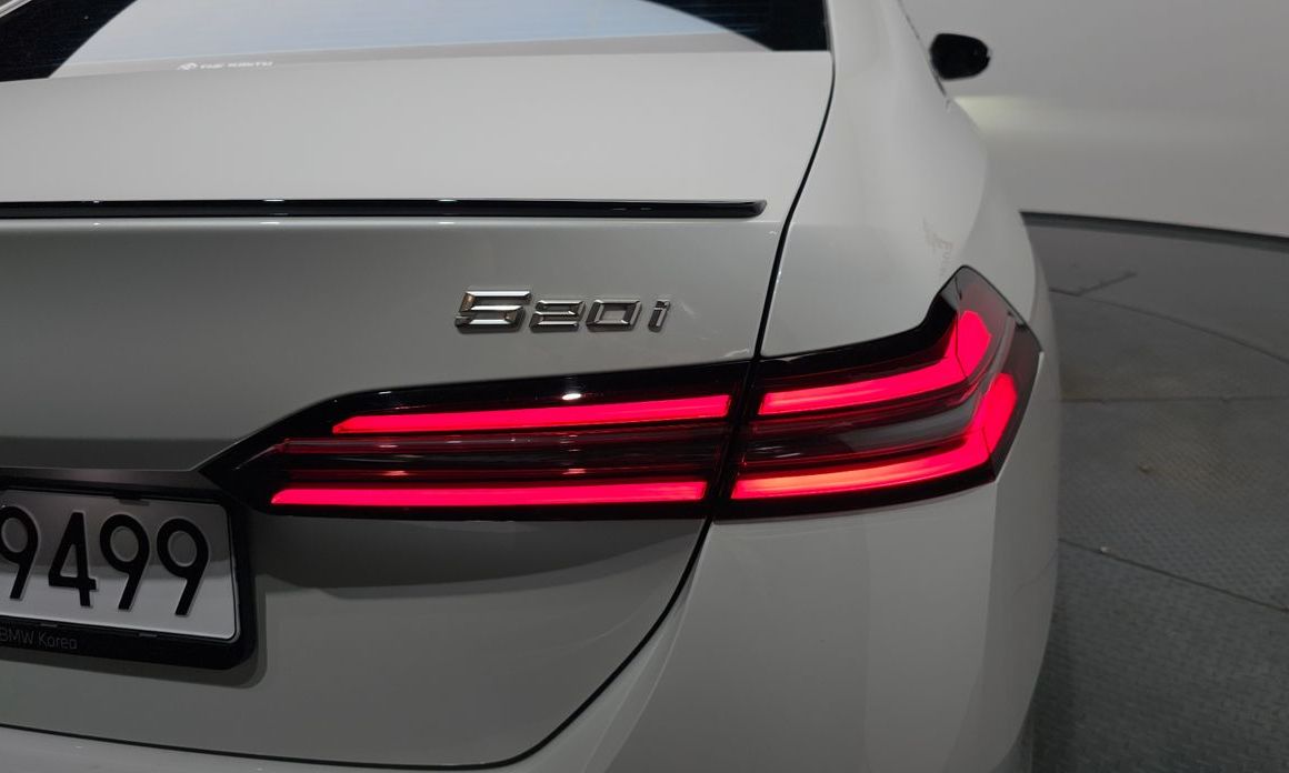BMW 5-Series 2026