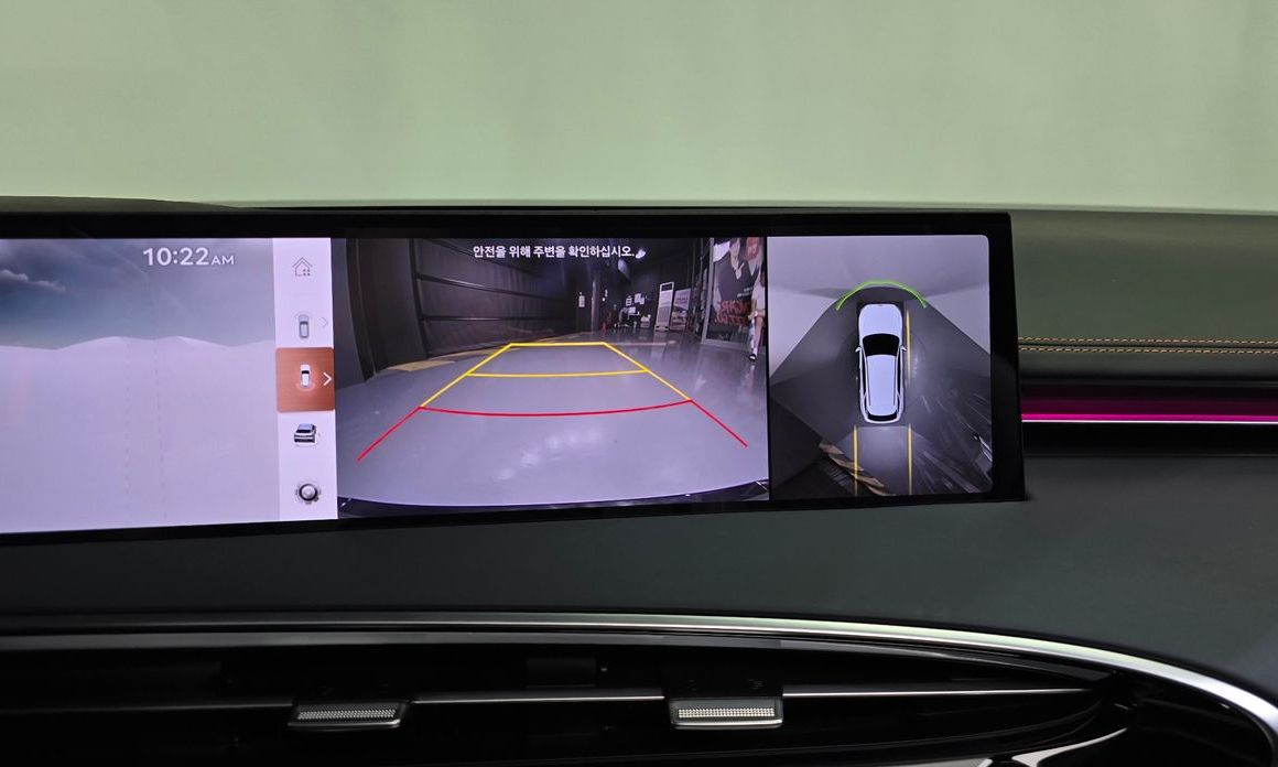 Genesis GV70 2025