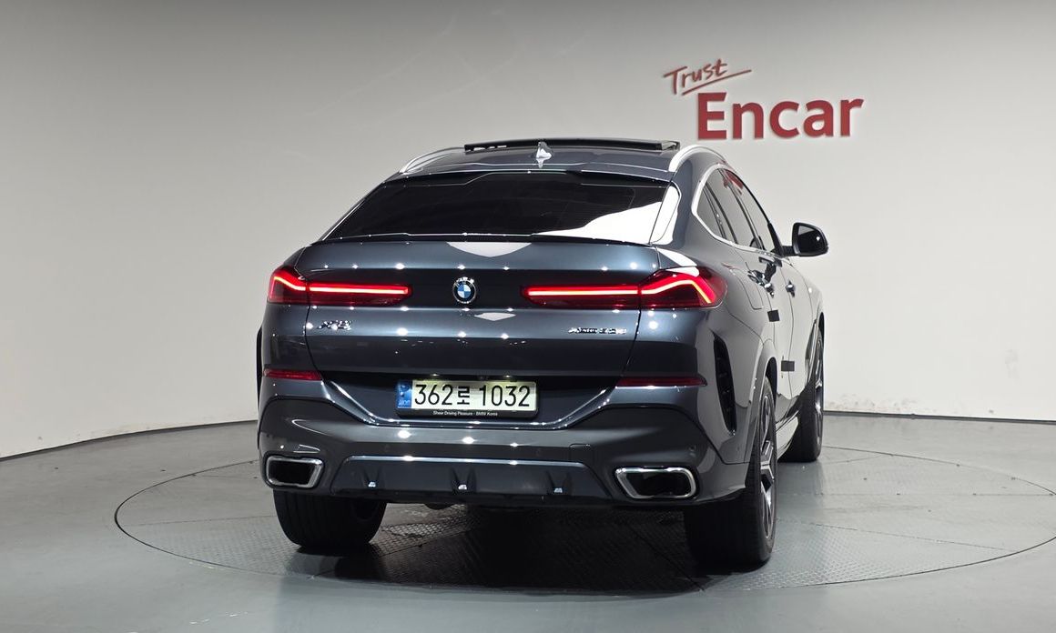 BMW X6 2022