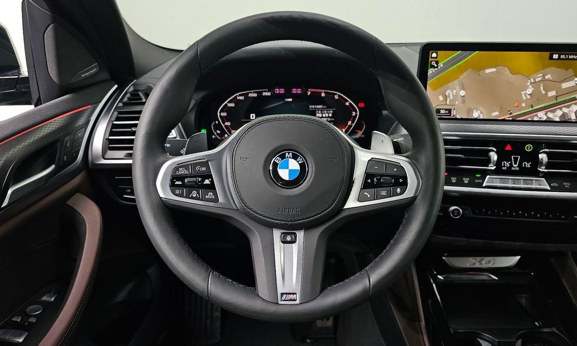 BMW X4 2025