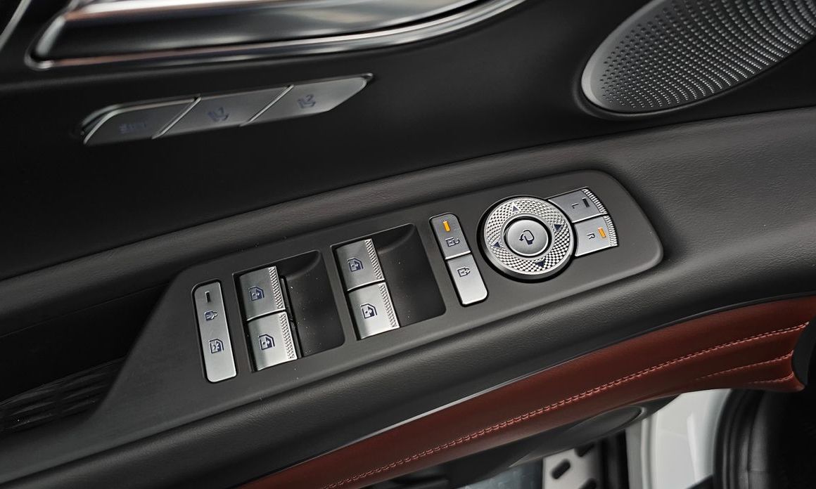 Genesis GV80 2025