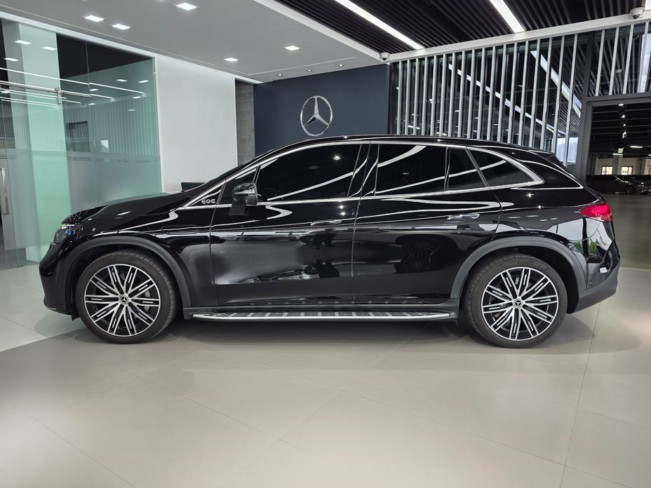 Mercedes-Benz EQE 2023
