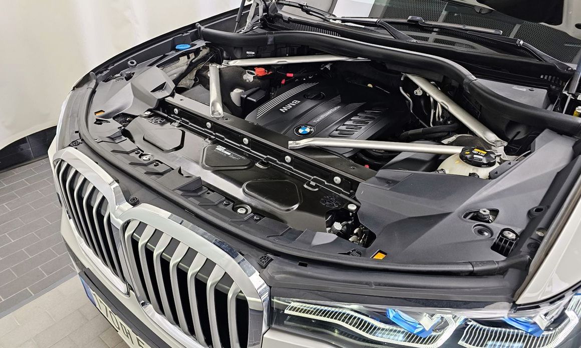 BMW X7 2020