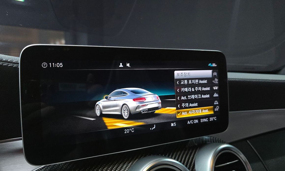 Mercedes-Benz C-Class 2020