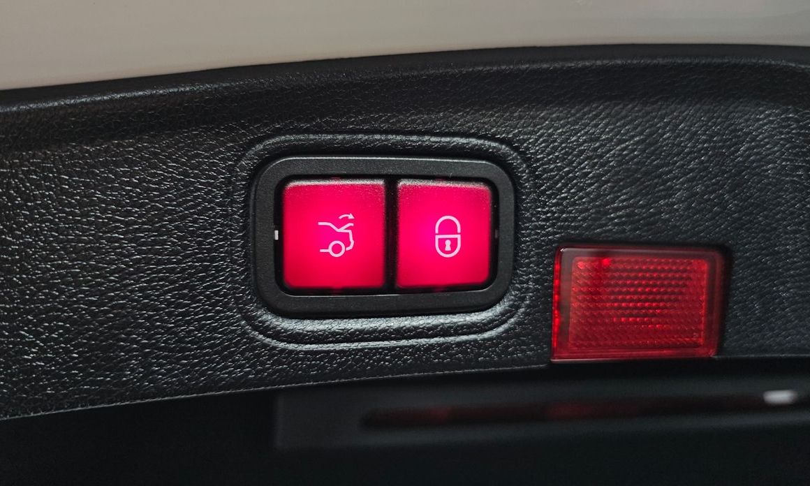 Mercedes-Benz C-Class 2020