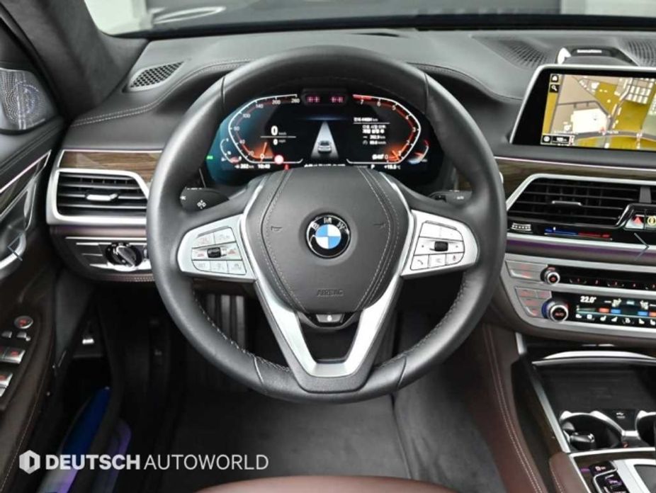 BMW 7-Series 2022