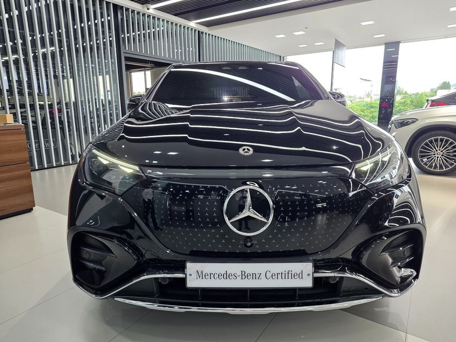 Mercedes-Benz EQE 2023