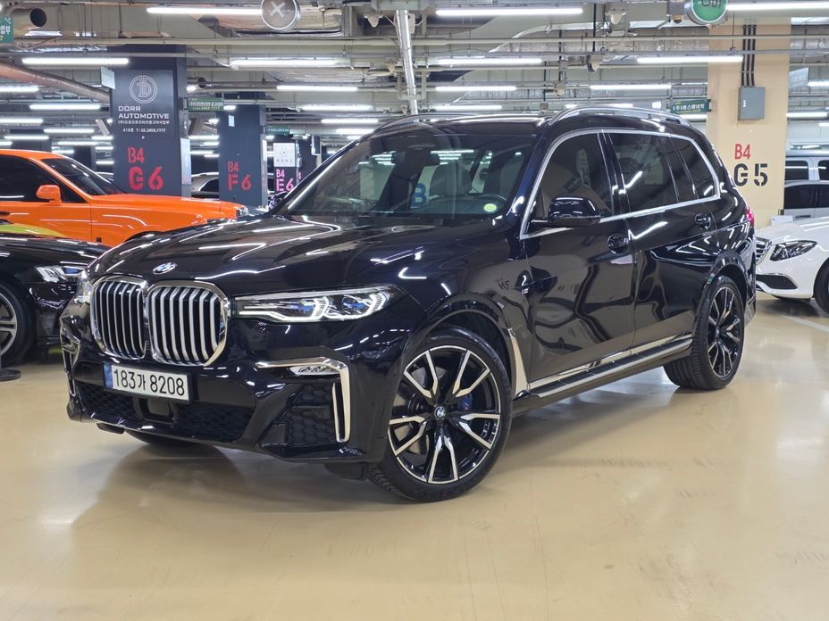 BMW X7 2021