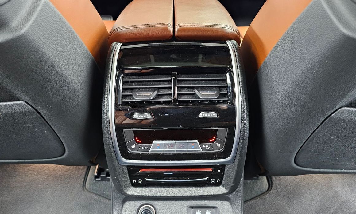 BMW X7 2020