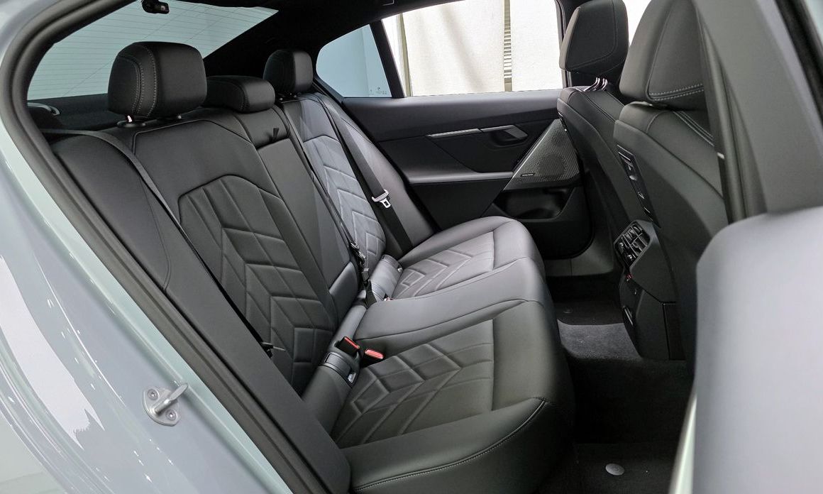 BMW 5-Series 2025