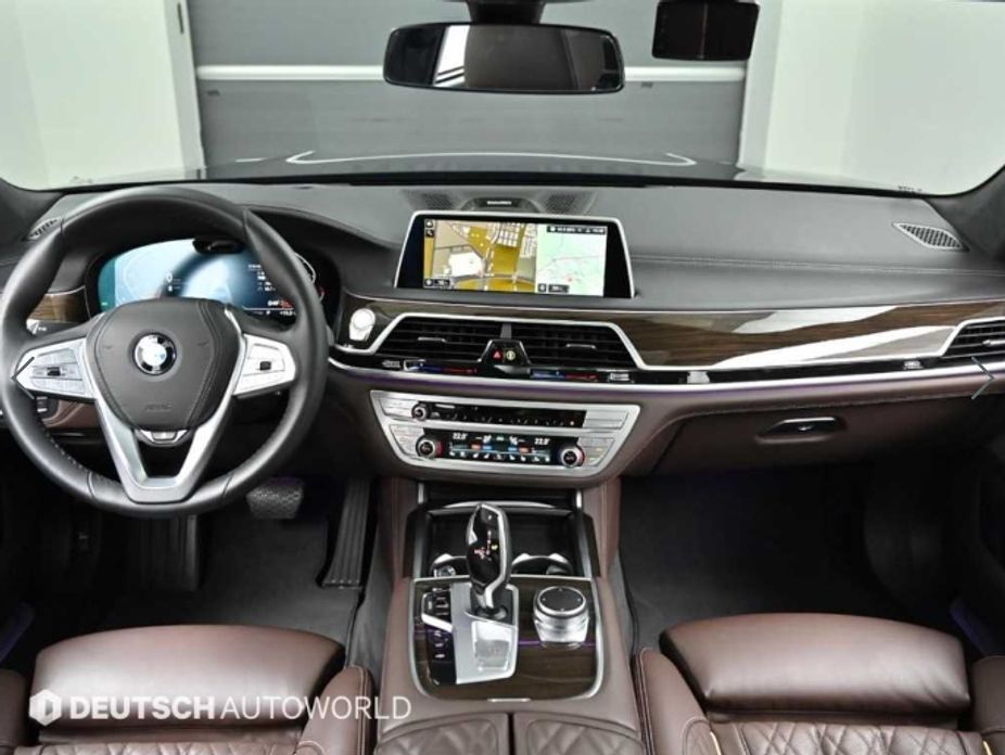 BMW 7-Series 2022