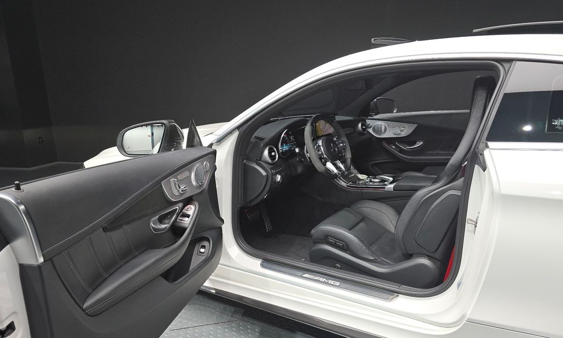 Mercedes-Benz C-Class 2020
