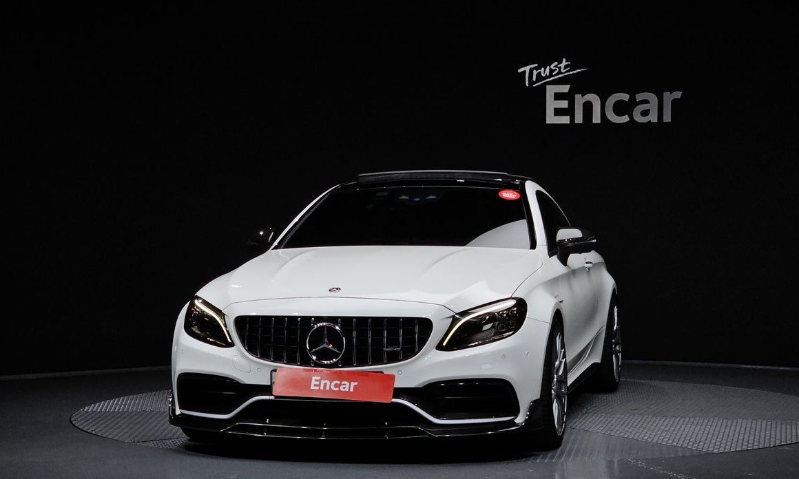 Mercedes-Benz C-Class 2020