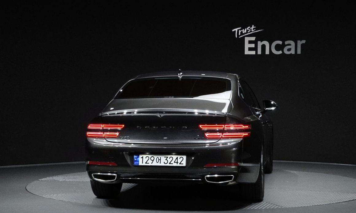 Genesis G80 2023