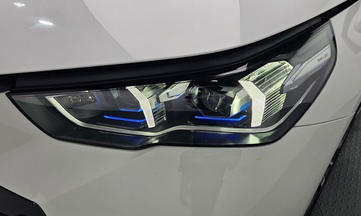 BMW 5-Series 2025