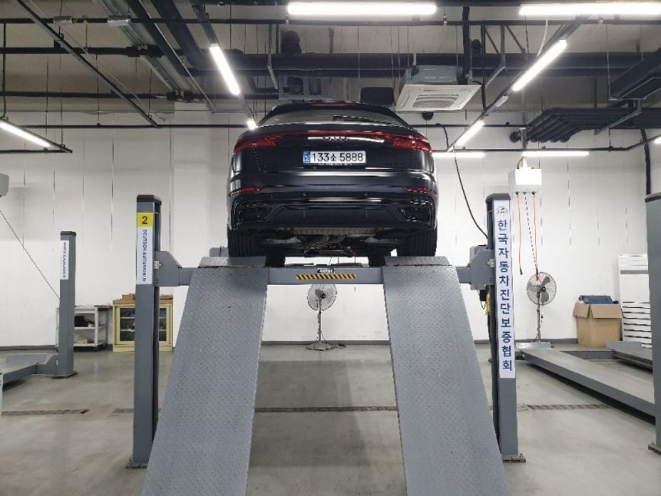 Audi Q8 2023