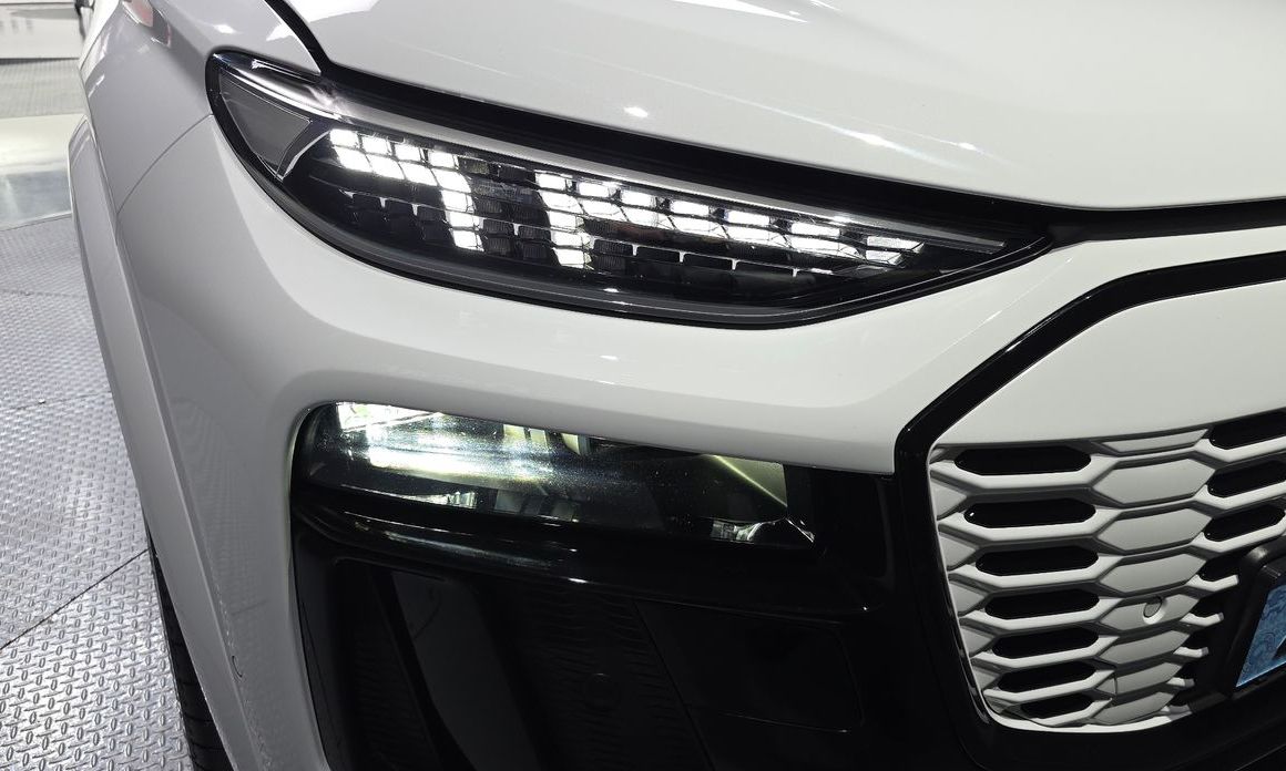 Audi SQ6 e-tron 2025