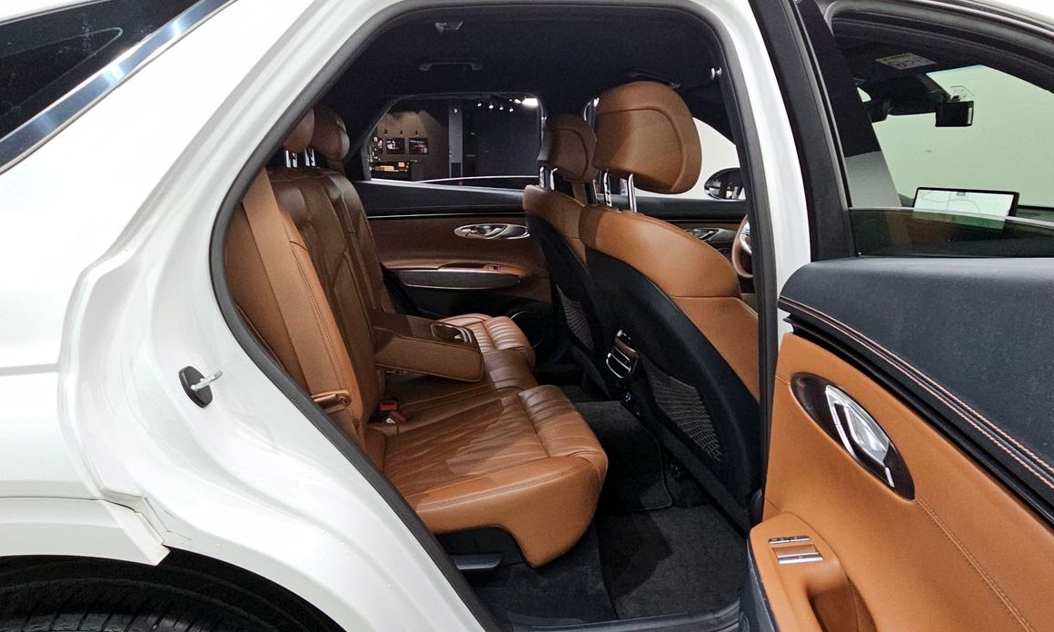 Genesis GV70 2023