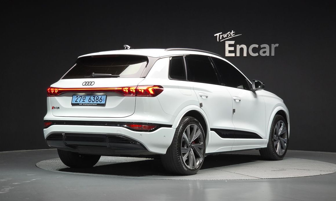 Audi SQ6 e-tron 2025